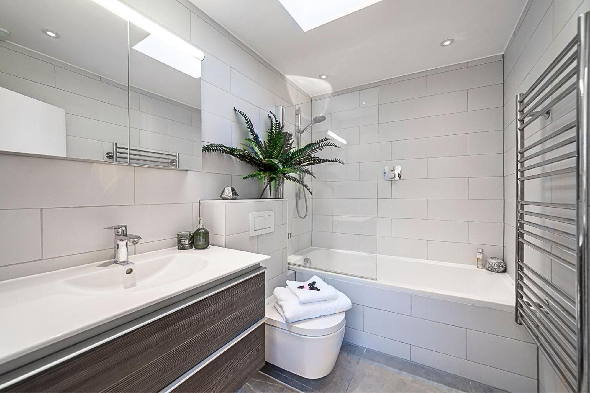 Kensington Oasis Central London 2Br Private House - Near Harrods, Kensington Palace, And Other London Attractions Eksteriør billede